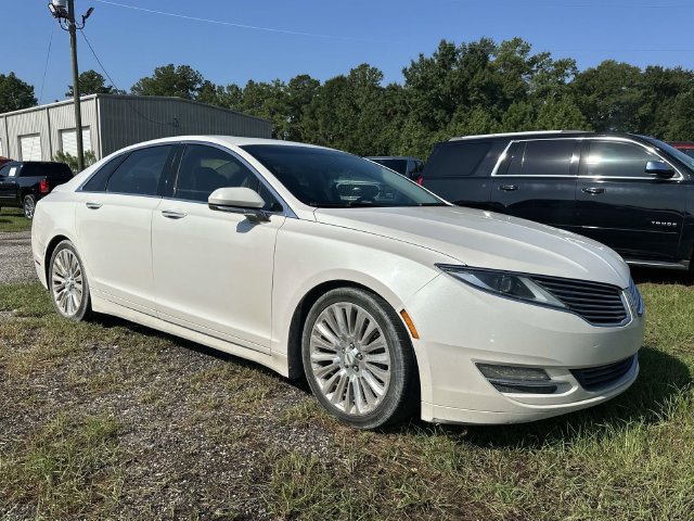 Used 2013 Lincoln MKZ FWD image 8