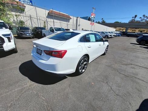 Used 2023 Chevrolet Malibu LT FWD image 8