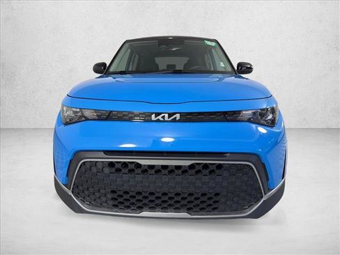 Used 2023 Kia Soul S FWD image 9
