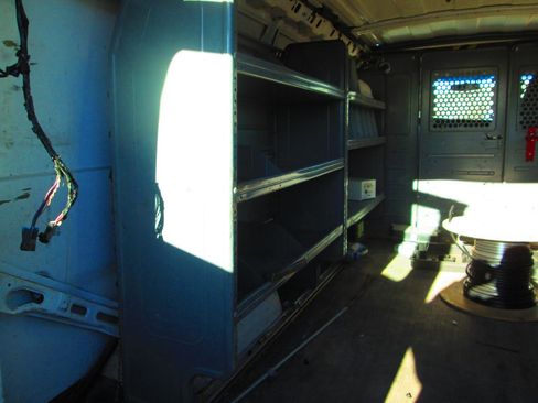 Used 2012 Chevrolet Express 1500 AWD image 8