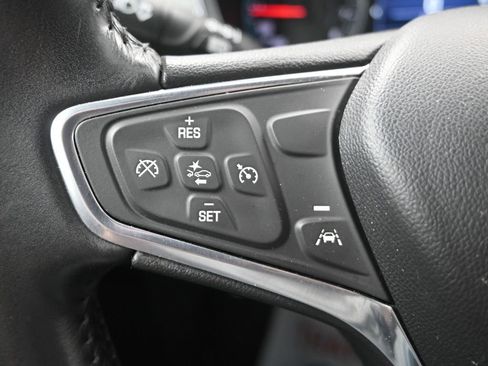 Used 2022 Chevrolet Equinox LT image 25