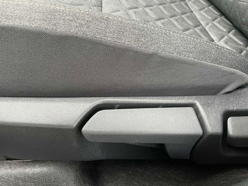 New 2026 Nissan Kicks SV w/ SV Premium Package image 14