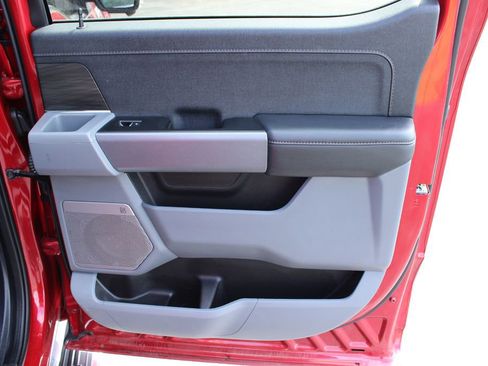 Used 2025 Ford F150 Lariat w/ Equipment Group 502A High AWD/4WD image 18