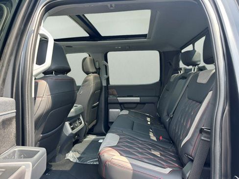New 2026 Ford F250 Lariat w/ Black Appearance Package AWD/4WD image 19