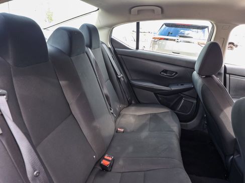 Used 2025 Nissan Sentra S image 17