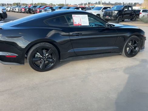 Used 2022 Ford Mustang GT w/ Black Accent Package image 9