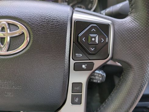 Used 2023 Toyota Tacoma SR5 w/ Technology Package AWD/4WD image 24