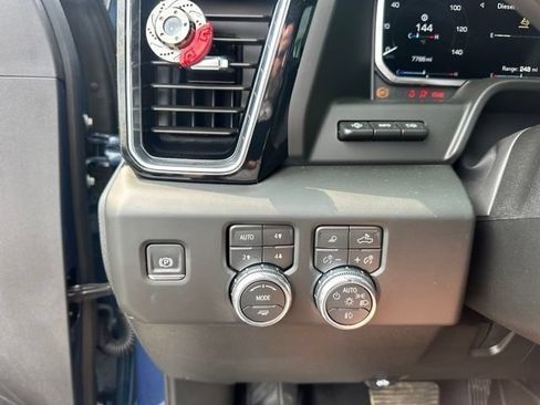 Certified 2026 GMC Sierra 2500 Denali Ultimate w/ Max Trailering Package AWD/4WD image 32