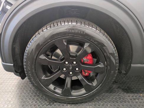 Used 2023 Ford Explorer ST w/ Equipment Group 401A image 7