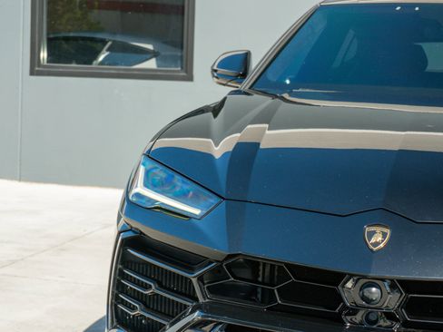 Used 2020 Lamborghini Urus image 27