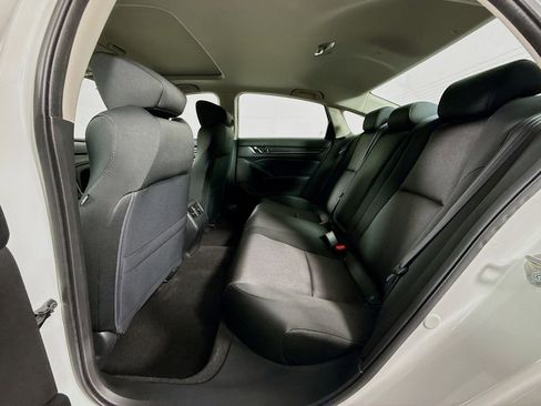 Certified 2018 Honda Accord EX image 23