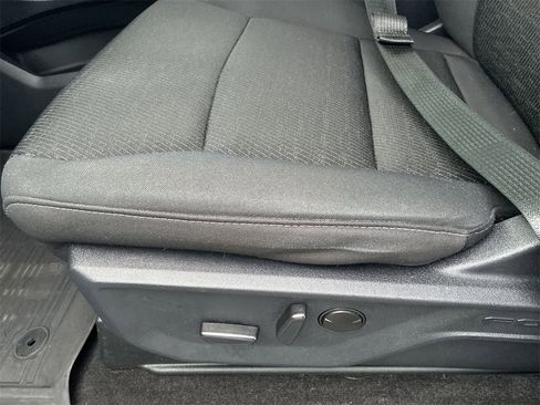 Used 2022 Ford F150 XLT w/ Equipment Group 302A High image 12