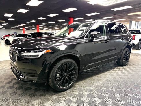 Used 2020 Volvo XC90 T6 Momentum w/ Protection Package Premier AWD/4WD image 8