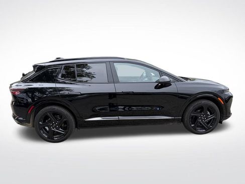 Used 2024 Chevrolet Equinox EV RS FWD image 8