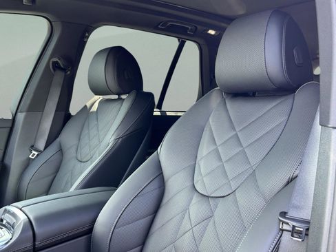 Used 2026 BMW X5 xDrive50e w/ M Sport Package image 25