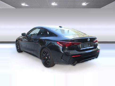 Used 2026 BMW 430i xDrive Coupe w/ M Sport Package AWD/4WD image 3