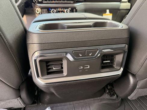 New 2026 GMC Sierra 2500 SLT w/ SLT Premium Package AWD/4WD image 25
