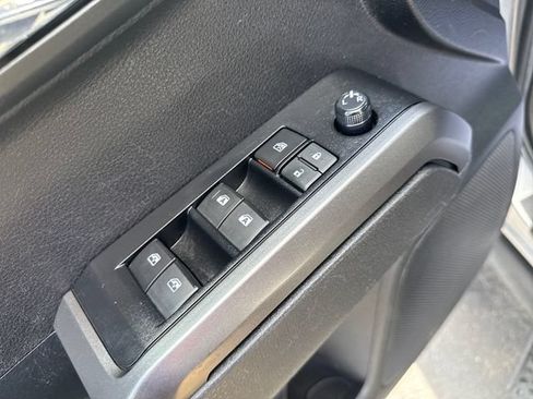 Used 2023 Toyota Tacoma TRD Sport AWD/4WD image 13