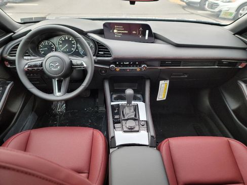 New 2026 MAZDA MAZDA3 Carbon image 22