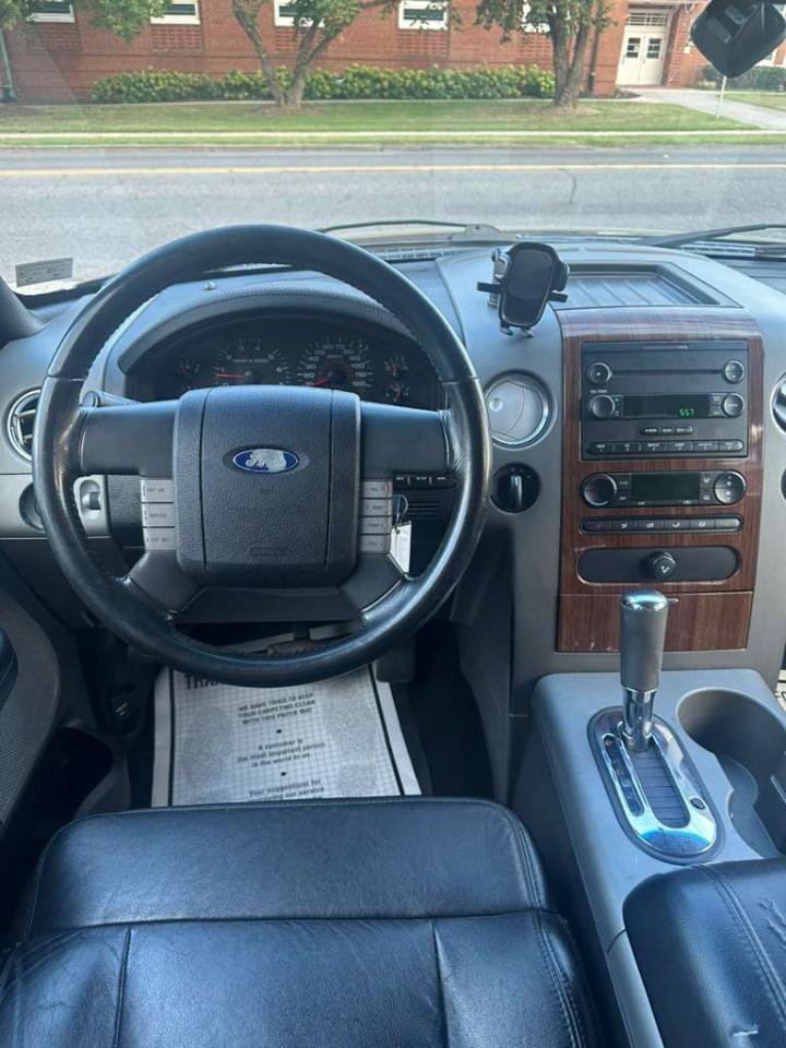 Used 2004 Ford F150 Lariat AWD/4WD image 25
