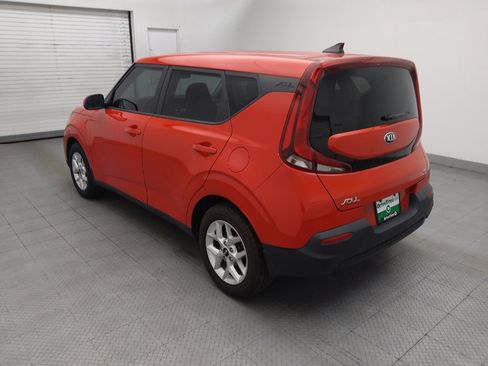 Used 2020 Kia Soul S FWD image 3