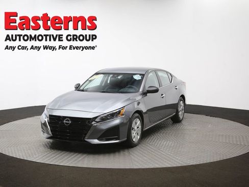 Used 2024 Nissan Altima 2.5 S image 54