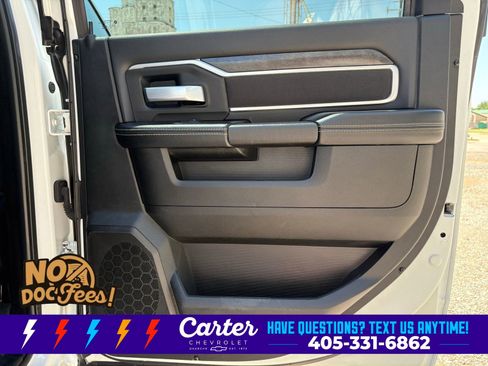 Used 2024 RAM 2500 Big Horn AWD/4WD image 30
