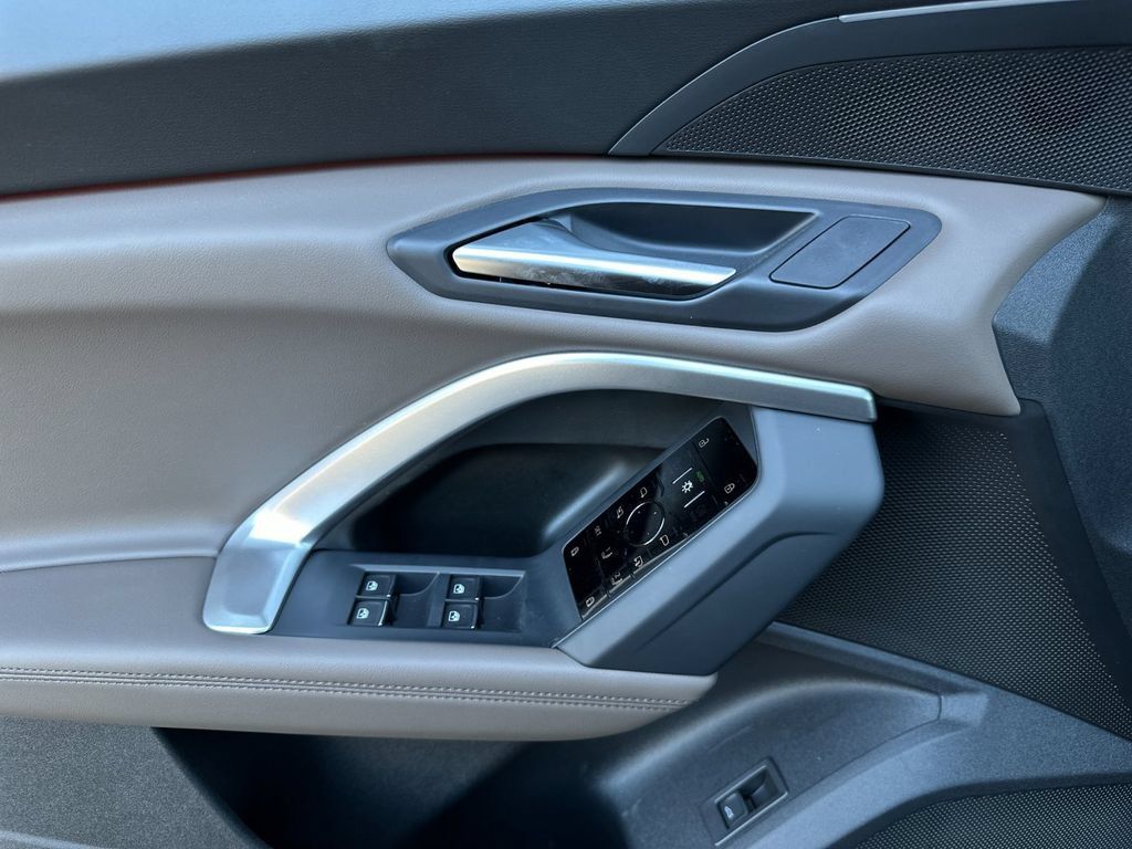 New 2026 Audi Q5 Premium AWD/4WD image 12