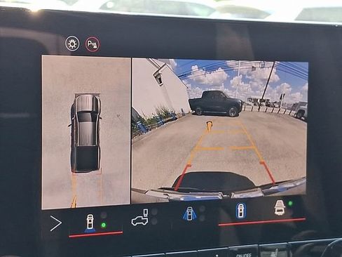 New 2026 GMC Canyon Elevation w/ Convenience Package AWD/4WD image 18