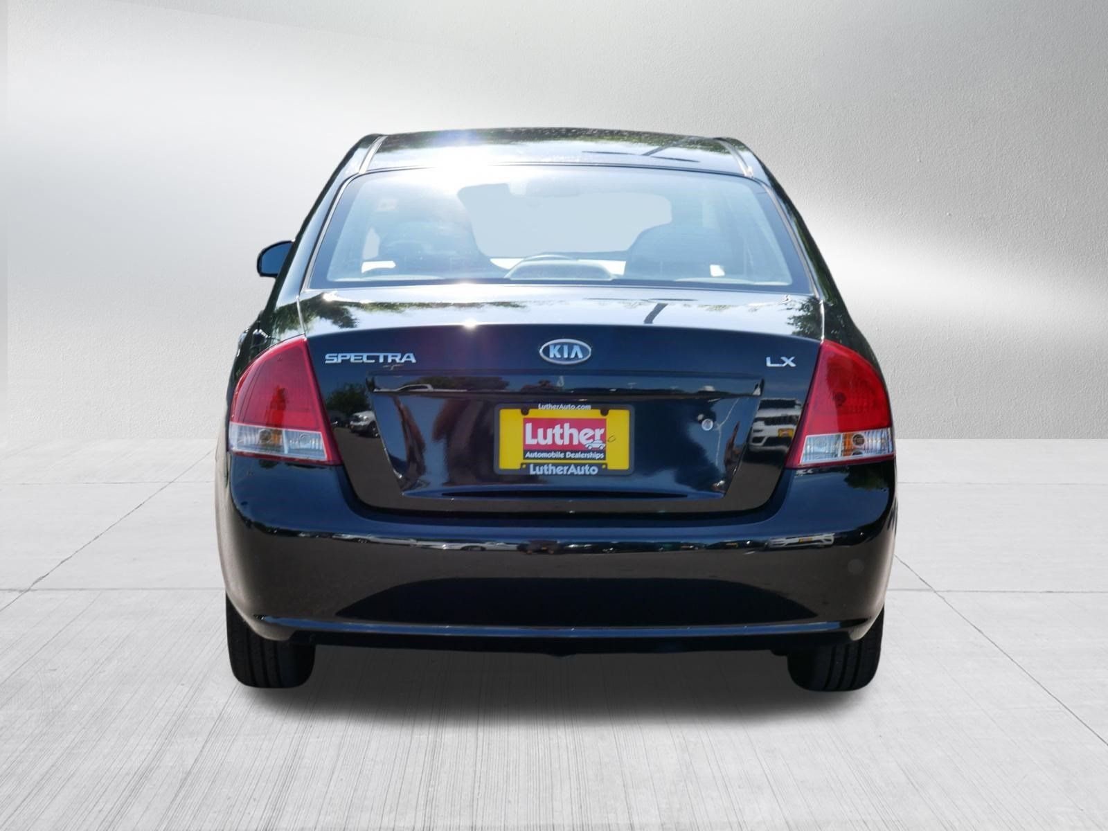 Used 2009 Kia Spectra LX FWD image 6