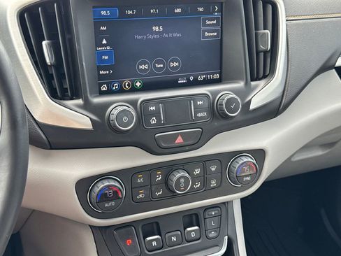 Used 2019 GMC Terrain SLT w/ Preferred Package FWD image 27