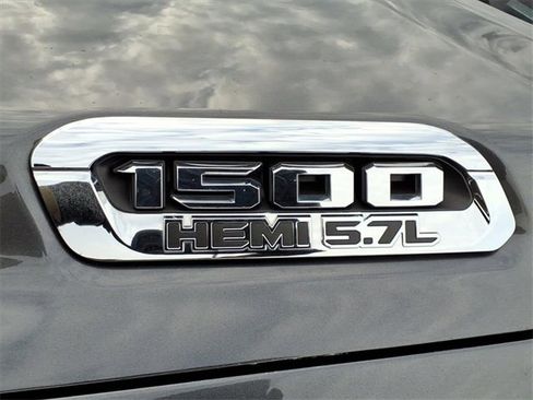 Certified 2022 RAM 1500 Laramie image 9