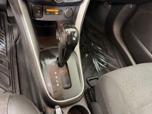 Used 2020 Chevrolet Trax LS image 18