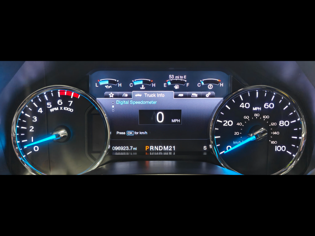 Used 2017 Ford F250 Platinum w/ Platinum Ultimate Package AWD/4WD image 85