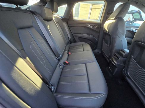 Used 2024 Audi Q4 e-tron Prestige w/ Black Optic Plus Package image 14