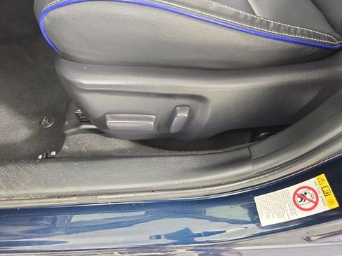 Used 2019 Toyota Corolla XSE image 17