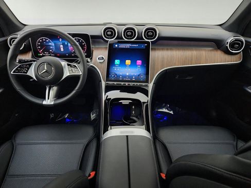 Certified 2026 Mercedes-Benz GLC 300 image 28