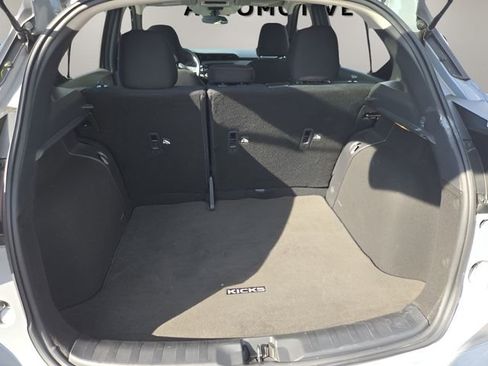 Used 2023 Nissan Kicks SR image 26