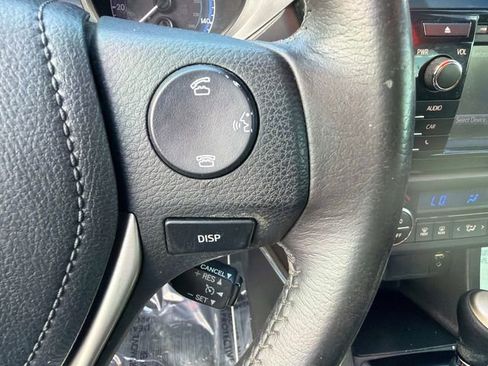 Used 2015 Toyota Corolla S image 26