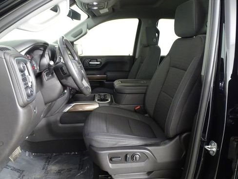 Used 2021 Chevrolet Silverado 1500 RST image 10