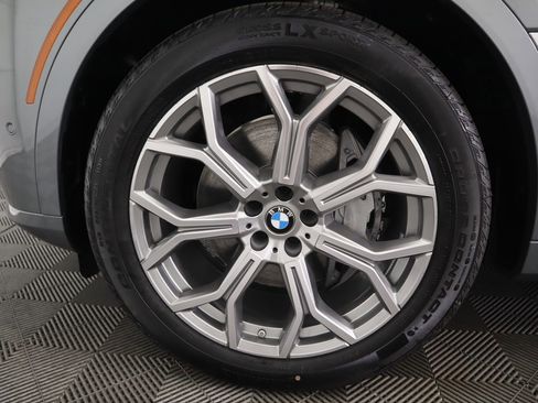 Certified 2026 BMW X7 xDrive40i w/ Premium Package image 33