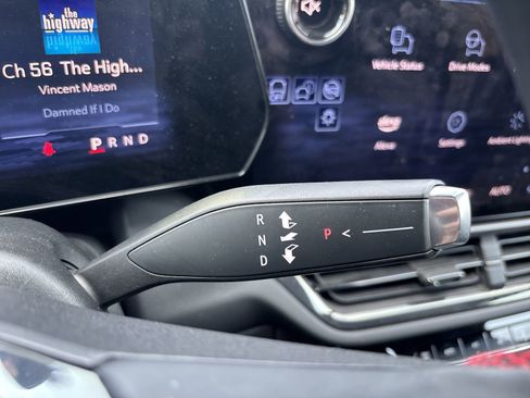 Used 2024 Chevrolet Equinox EV RS image 22