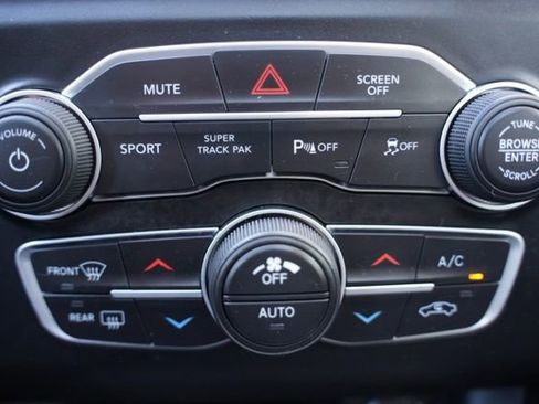 Used 2023 Dodge Charger R/T w/ Plus Group RWD image 26