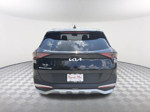 Used 2023 Kia Sportage EX FWD image 5