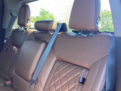 Used 2022 GMC Sierra 1500 Elevation image 12