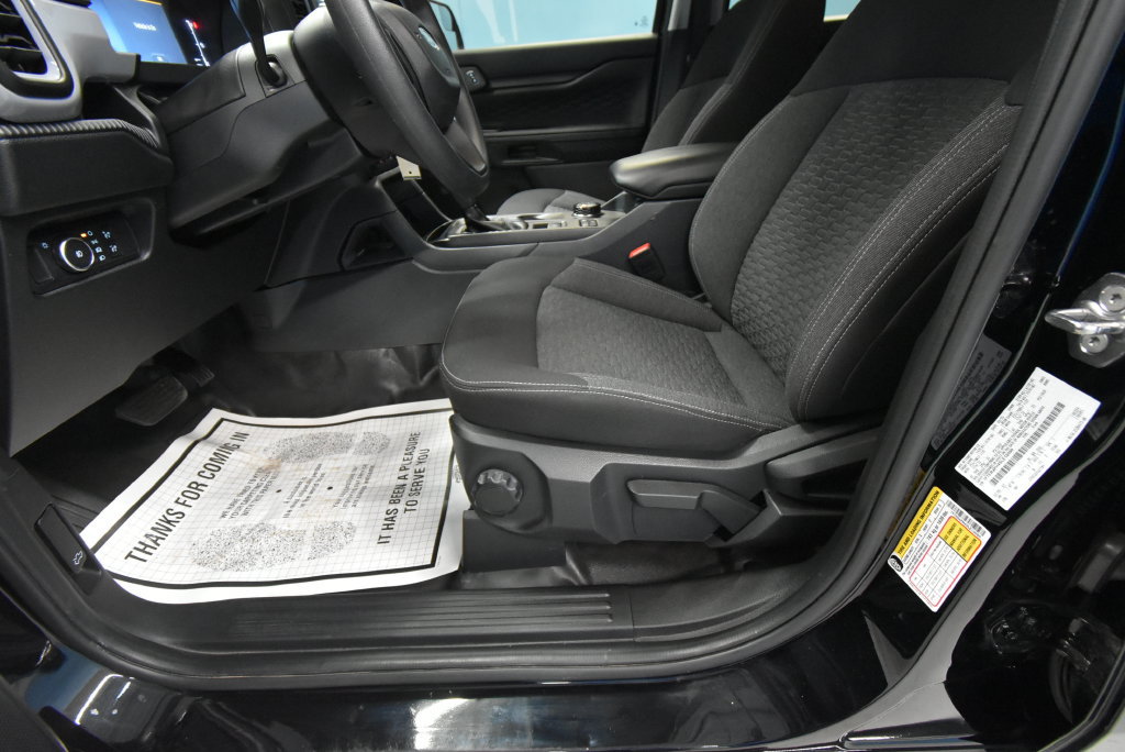 Used 2025 Ford Ranger XL AWD/4WD image 6