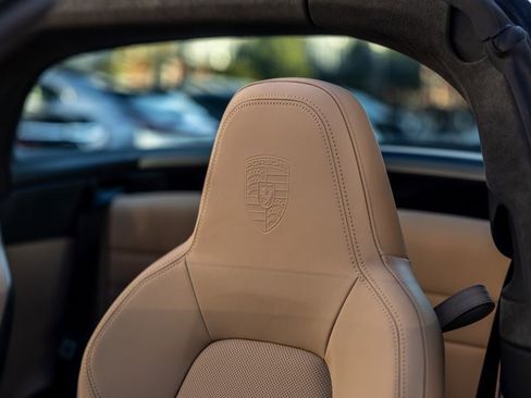 Used 2024 Porsche 911 Targa 4S image 44