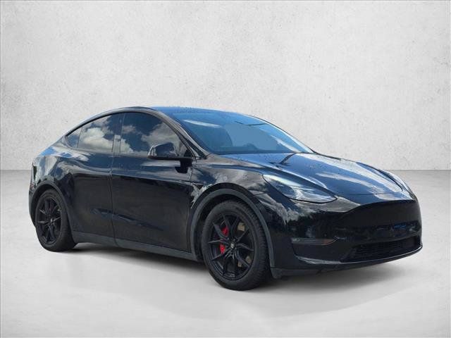 Used 2022 Tesla Model Y Performance AWD/4WD image 3