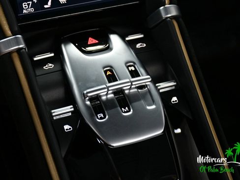 Used 2024 Ferrari Roma Spider RWD image 74