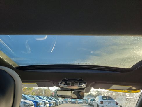 Certified 2025 Kia K4 GT-Line Turbo image 16